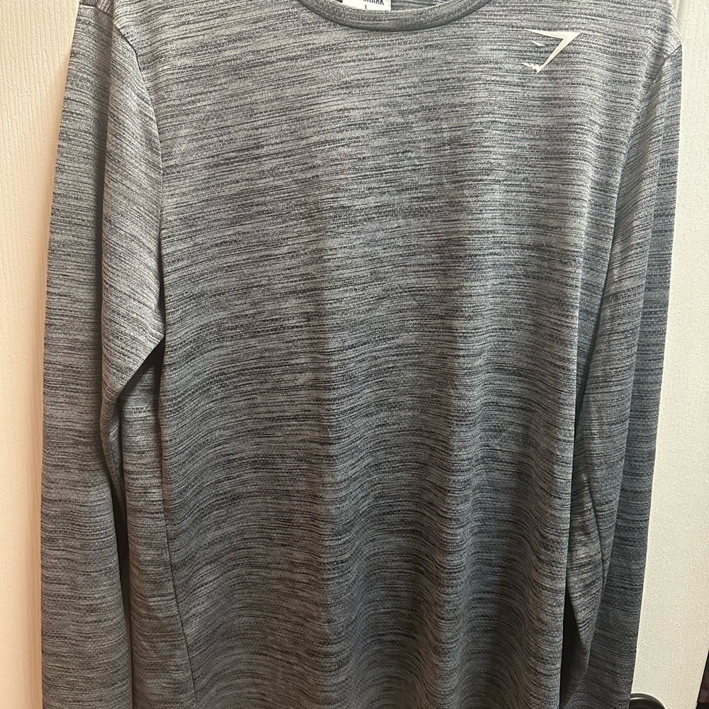 Gymshark Women's Gray  Long Sleeve Shirts size L/ NWOT A 66